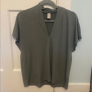 H&M Light Green Top